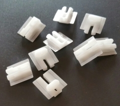 Clip für Zierleiste